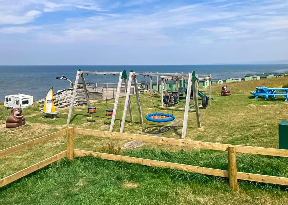 Morfa Bychan Holiday Park Llanychaiarn Exteriör bild